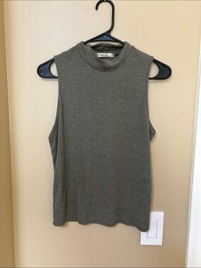Sleeveless Mock Neck Top in Olive Green